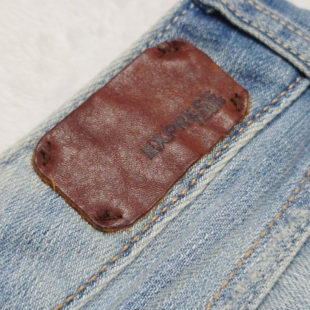 Express ✦ Corset Lace‑Up Denim Shorts ✦ Light Wash Distressed Jean Cutoffs Sz 2 - Picture 7 of 8